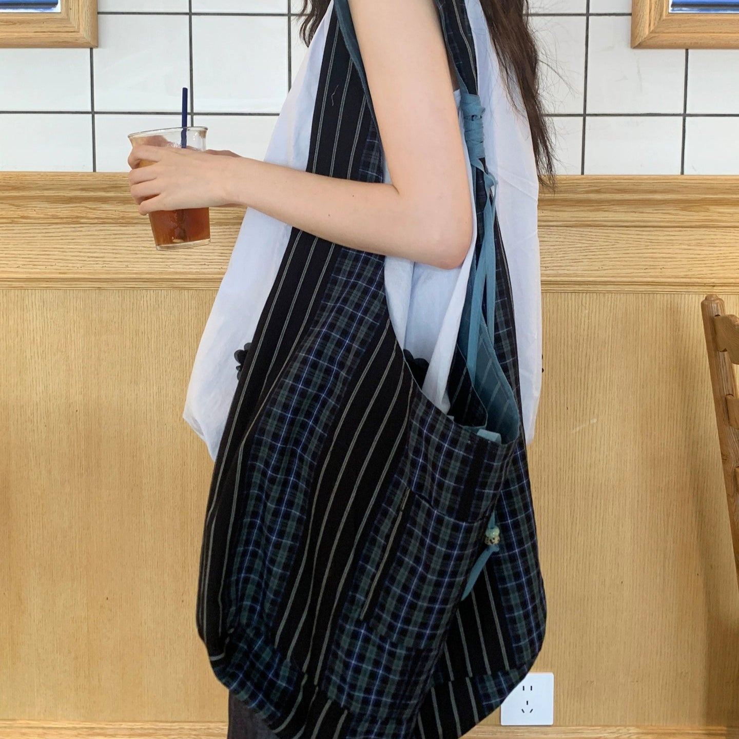 Dual Mood Shoulder｜デュアル・ムード・ショルダー DB005