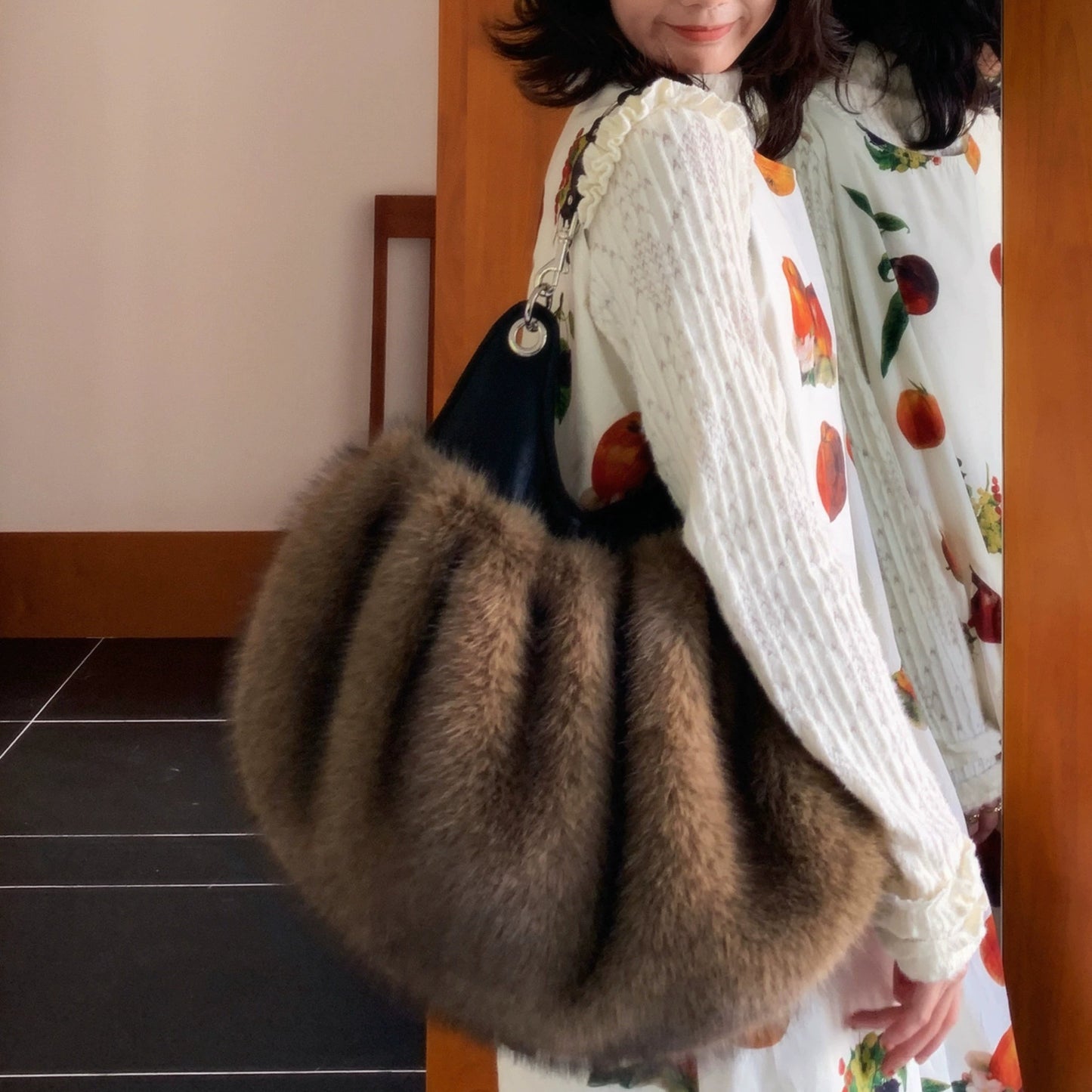Opulent Flare Tote｜オピュレント・フレア・トート HN002