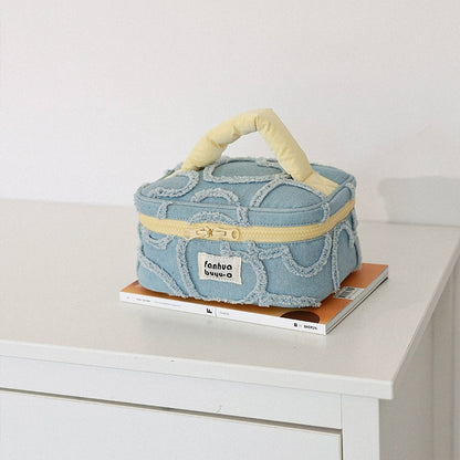 Heart Stitch Denim Pouch | ハートステッチデニムポーチ FN002