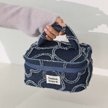 Heart Stitch Denim Pouch | ハートステッチデニムポーチ FN002