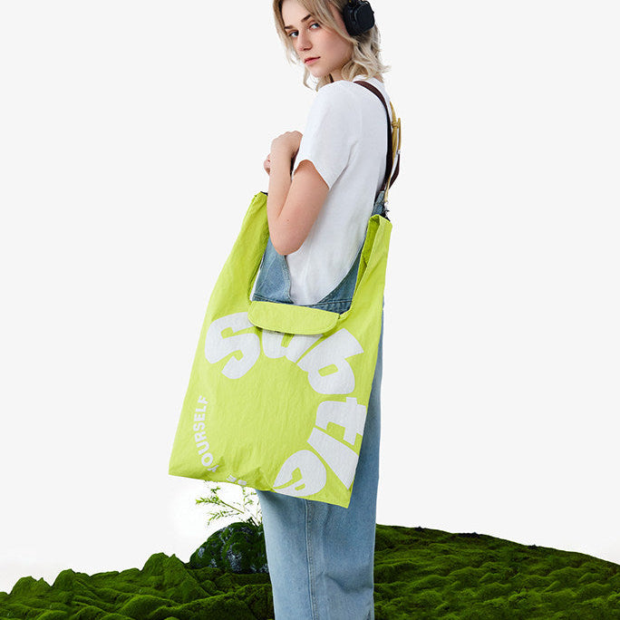 Urban Logo Sling Bag｜アーバン・ロゴ・スリング・バッグ SL001